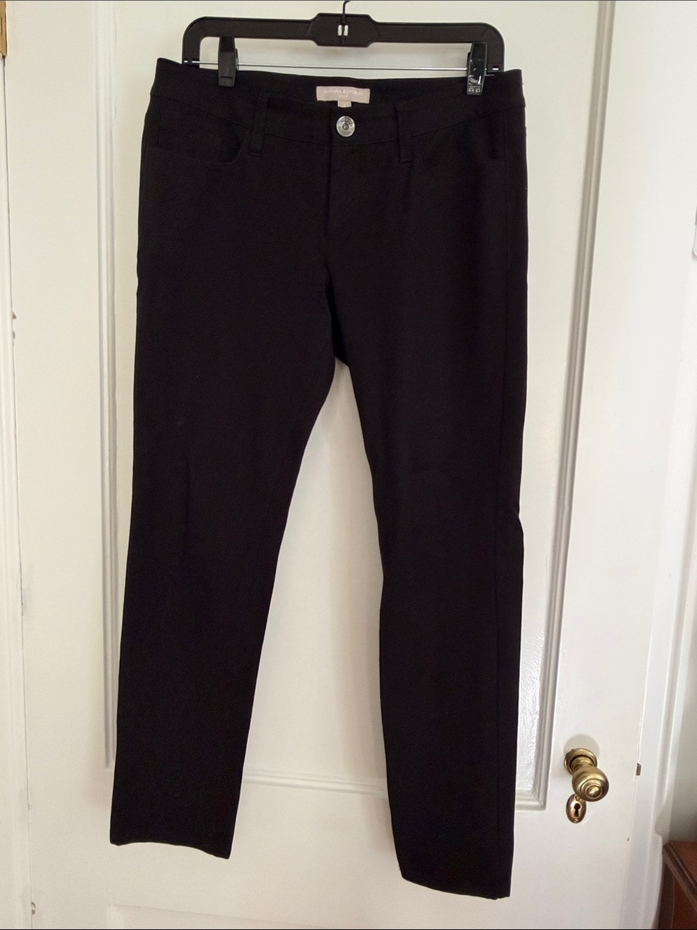 Banana Republic Straight Leg Pants in Black